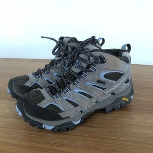 Merrell Women’s Moab 2 Mid Waterproof Hiking Boot